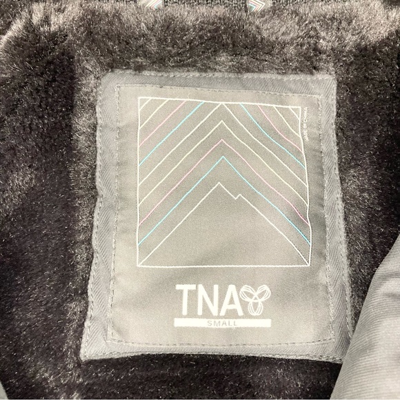 Aritzia Parka Jacket | SMALL - Picture 10 of 17